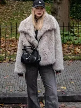 HH الخريف الشتاء المرأة أنيقة فو الفراء فضفاضة عادية الدافئة طويلة الأكمام سترة خمر الصلبة موضة شارع العليا سيدة أبلى