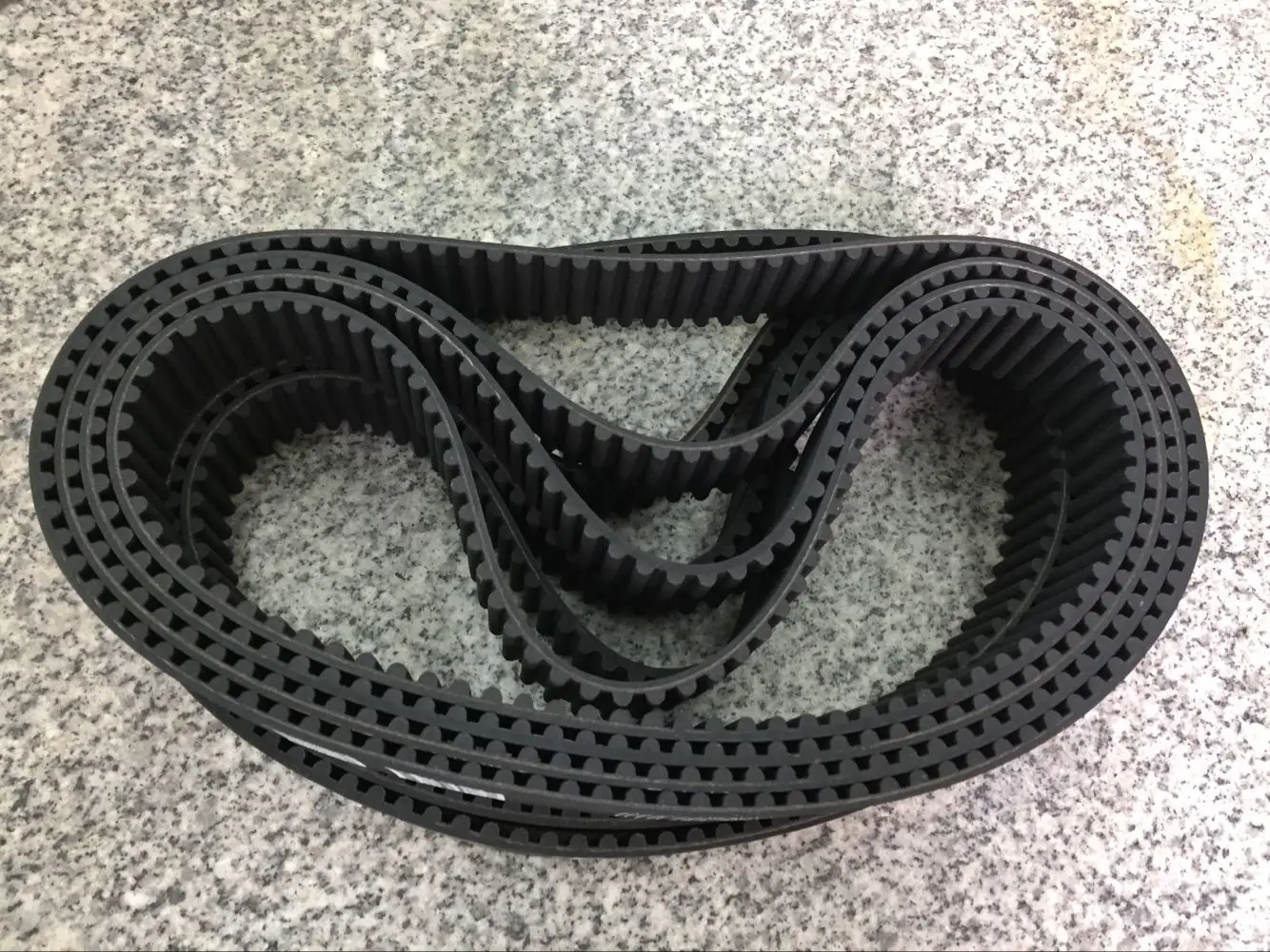 1080 S8M 25mm Timing belt length 1080mm width 25mm pitch 8mm teeth 135