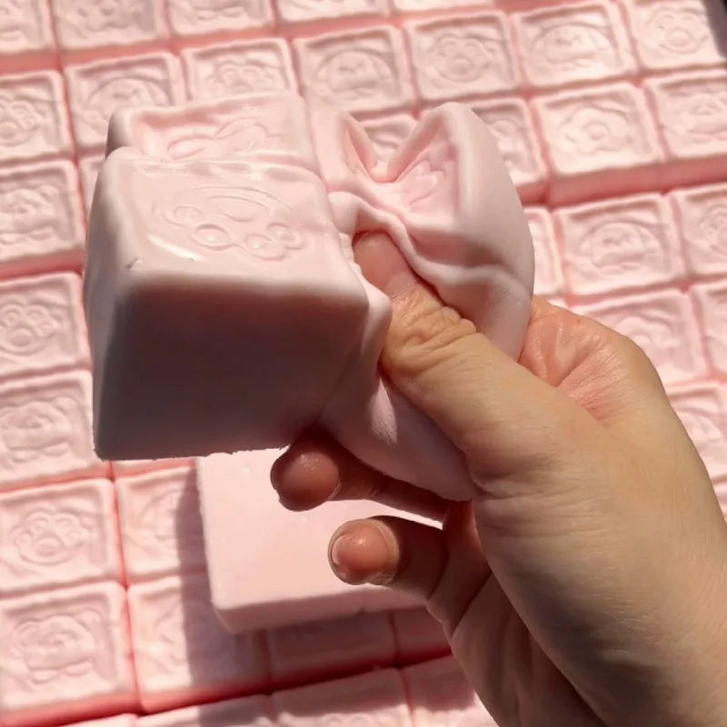 Strawberry Milk Cubes Slowly Rise, Super Soft Stress Relieving Sensory Toys, Children's Adult Gifts, Creative and Interesting