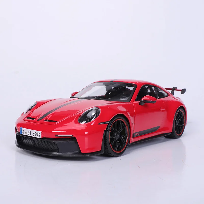 New Bburago 1:18 50th Anniversary Carbon Fiber Porsche 911 Gt3