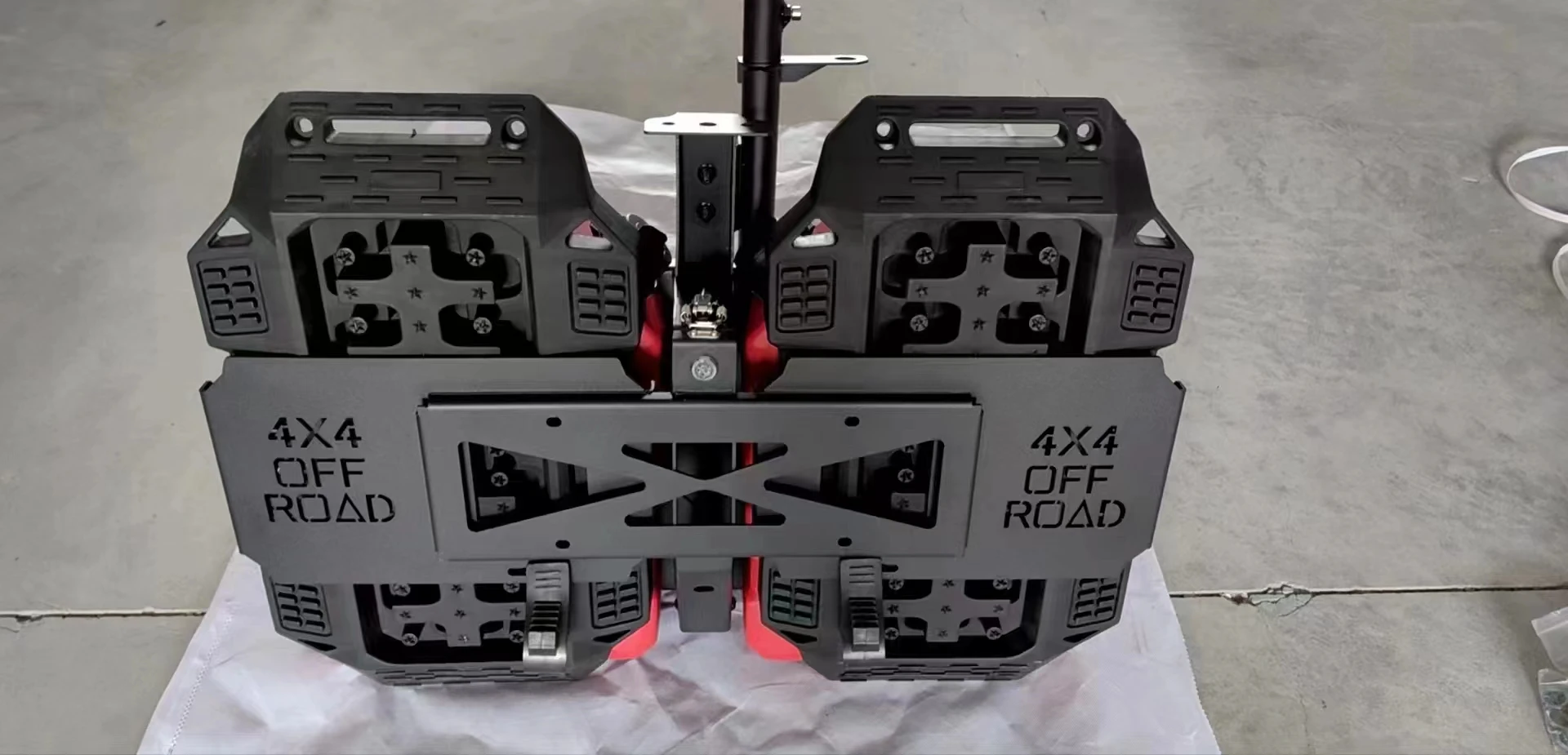 

Комбинация Задних ворот для Jeep Wrangler JK 2007-2018,JL 2018 +, JT 2020 +, SUV без ламп и лопастей (JL1294)