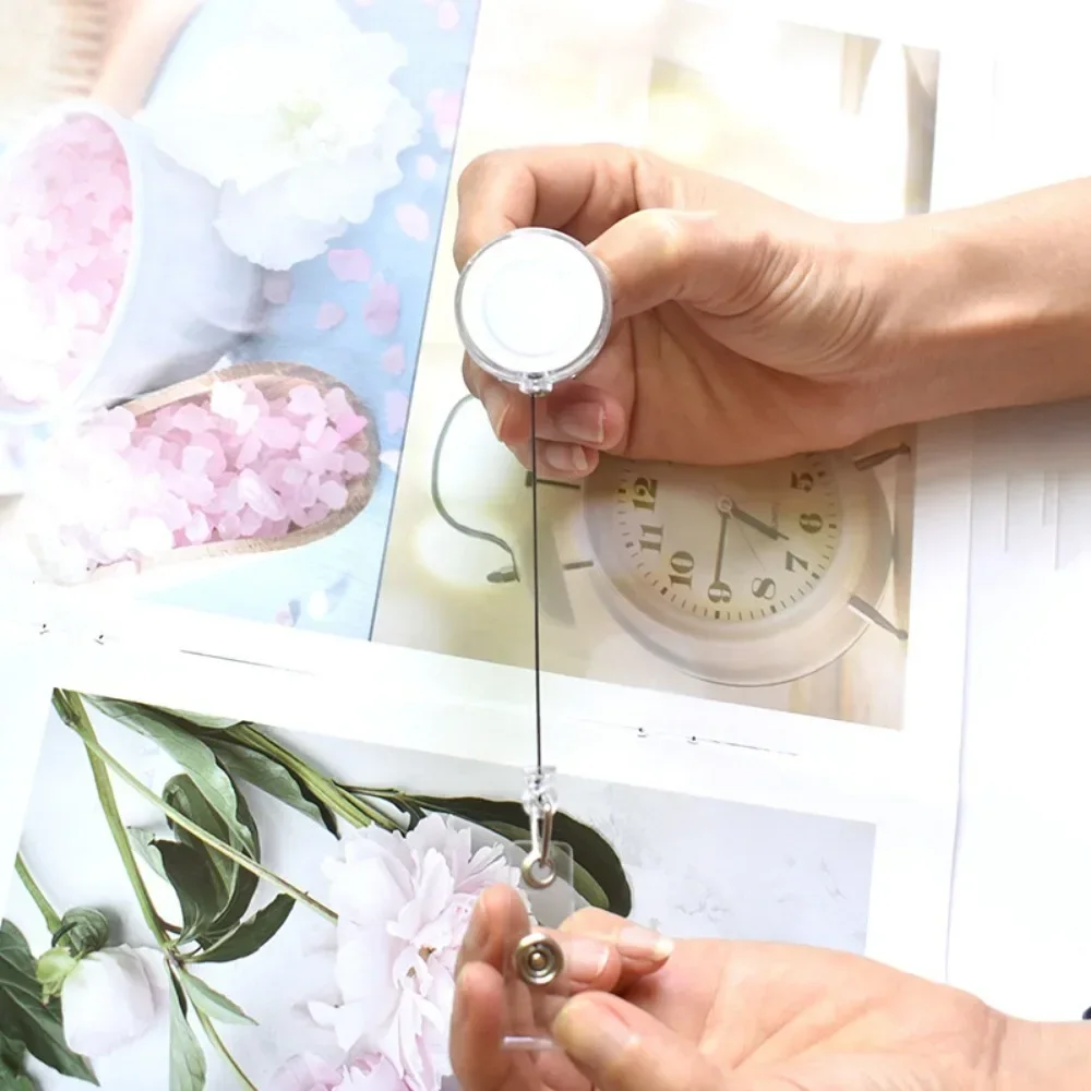 Cartoon Nurse Doctor Hospital Medical Retractable Badge Reel Dress Clips Brooches With Tags ID Name Card Holders Gift