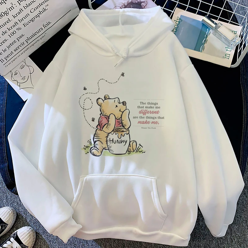 thumbnail image 4 of Sudadera con capucha de dibujos animados de Disney para mujer, ropa de calle con estampado de oso Kawaii, Winnie The Pooh, Harajuku, Y2K, años 90, 4 of 5