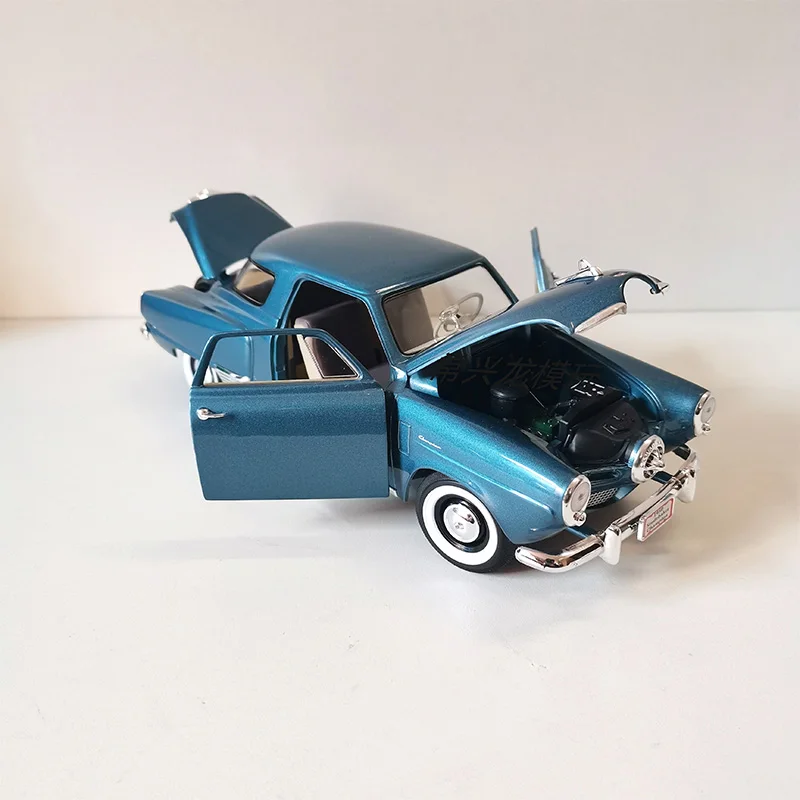 1950 Diecast Original 1:18 Scale Alloy Static Classic Car