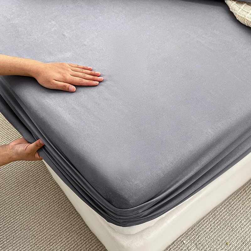 Luxurious Ultra-Soft Microfiber Elastic Fitted Bed Sheet