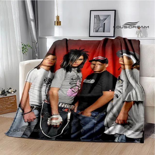 편안함과 스타일이 조화를 이룬 Tokio 호텔 밴드 레트로 프린트 담요