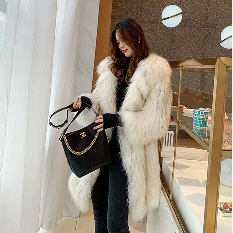 Imitation Raccoon Overcoat 2024 New Imitation Fox Hair Thicken High Quality Women Fur Coat Winter Fashion Women Fur Coat Y238