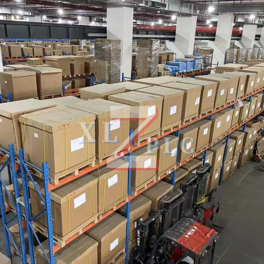 오리지널 SR3XT141FU PLC Zelio 프로그래머블 로직 컨트롤러