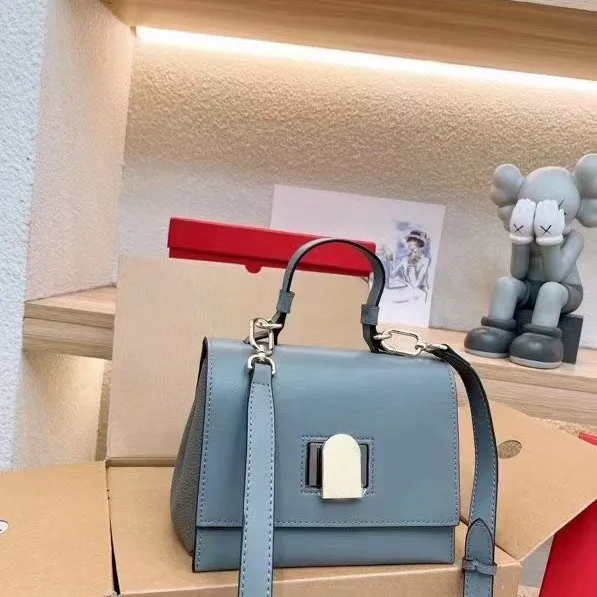 Luxury Brand Handbags for Women Y2k Women's One Shoulder Crossbody Bag Fashion Simple Clutche Party Leisure Exquisite Commuting