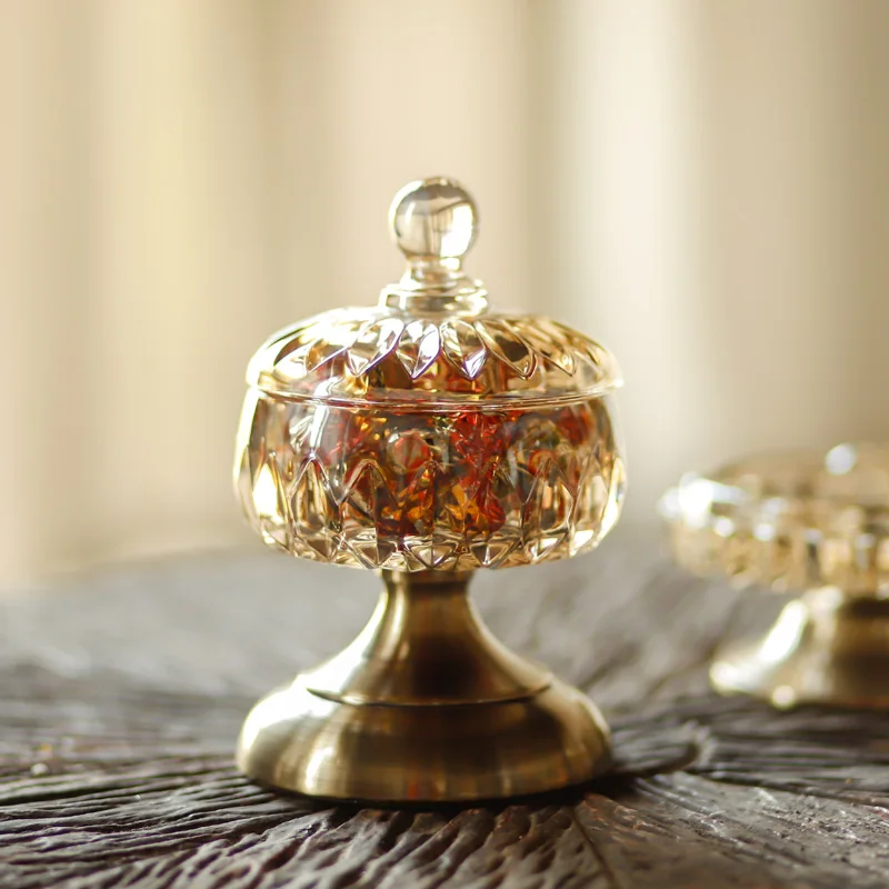 

American vintage glass candy jar with lid household ornaments