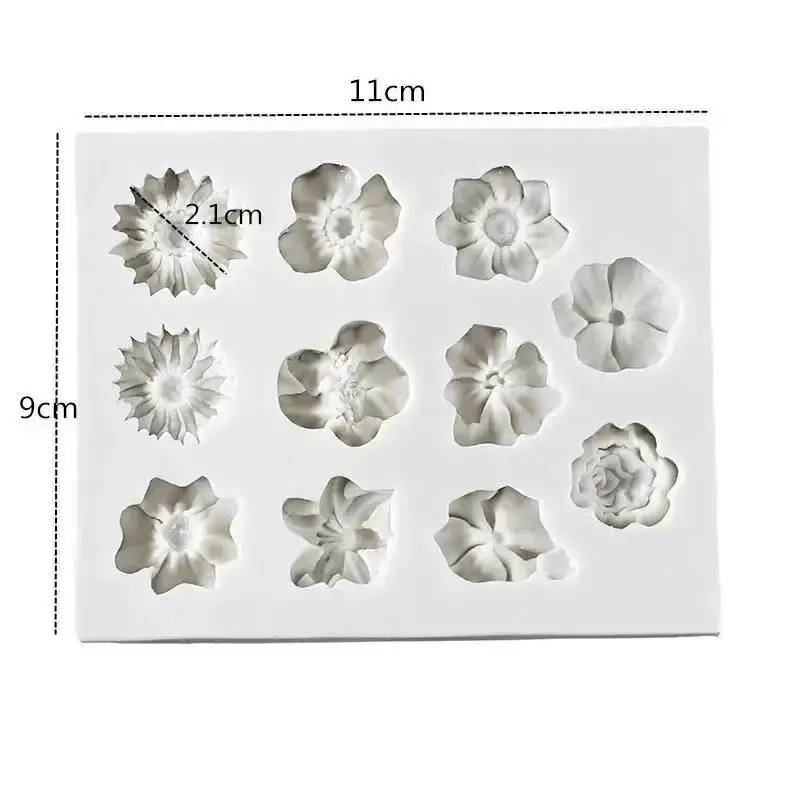 Mini Small Flower Silicone Mold Creative DIY Chocolate Candy 3D Molds Kitchen Baking Cake Decoration Tool Candle Soap Mould