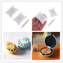 

3pcs/set Two Bags Flour And Rolling Pin Toy DIY Hut Doll House Mini Food Accessories Model 1:12 D Dollhouse Miniatures