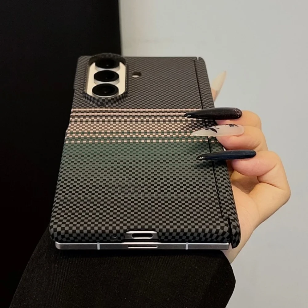 ZFold7 حافظة هاتف مدمجة من ألياف الكربون قابلة للط...