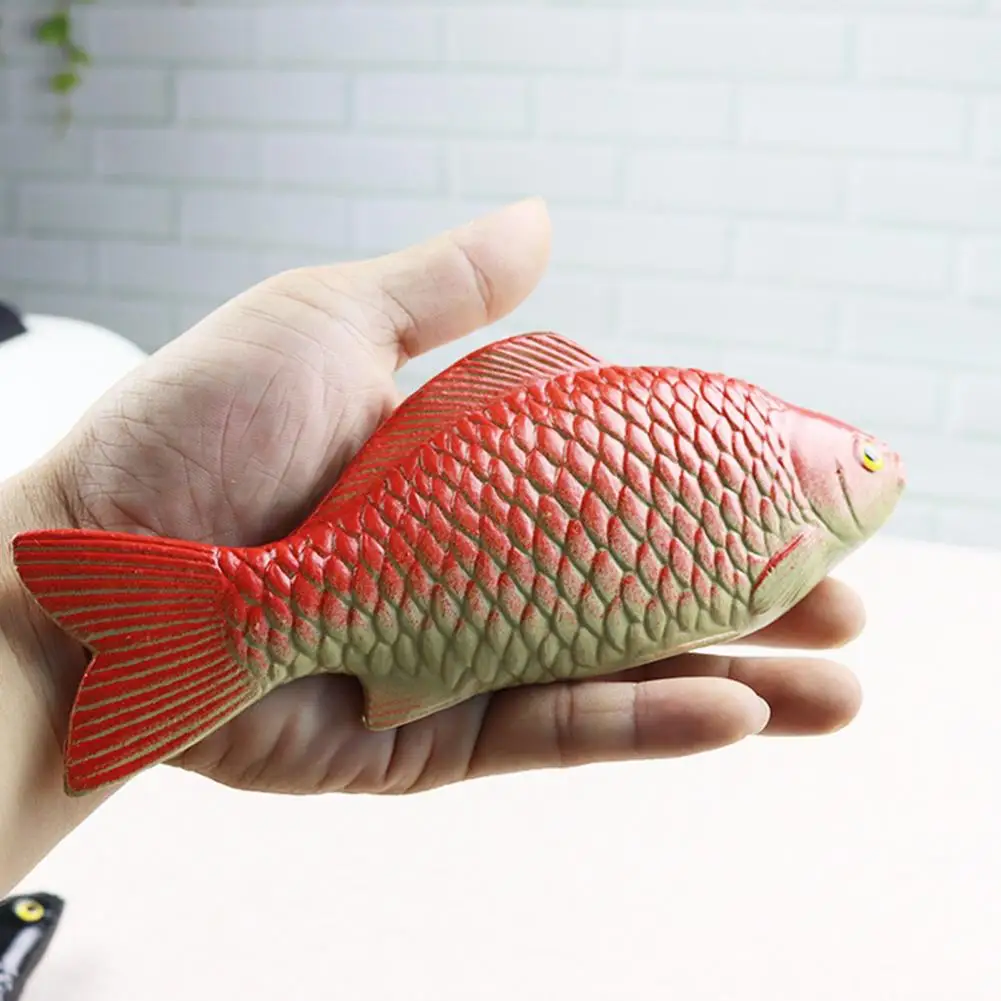 Simulated Fish Model Realistic Artificial Crucian Figurine Fish Ornament Kids Animal Learning 3D Toy Photo Prop artificial fish ornament