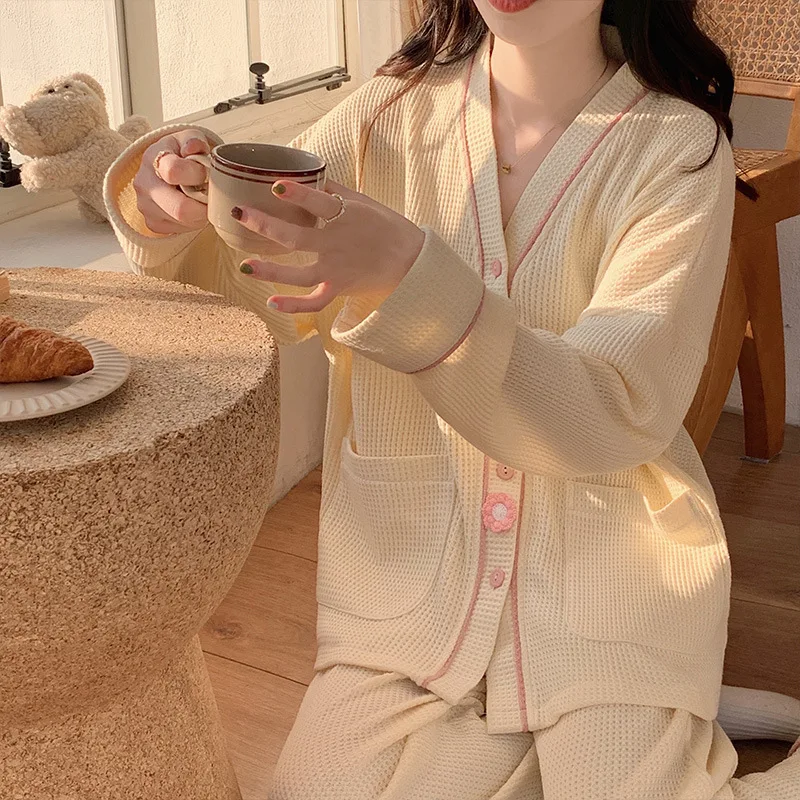 Korean Cute Bunny Pajamas Women's New Sweet Internet Celebrity Style Home Wear Two-Piece Set for Spring 2024
