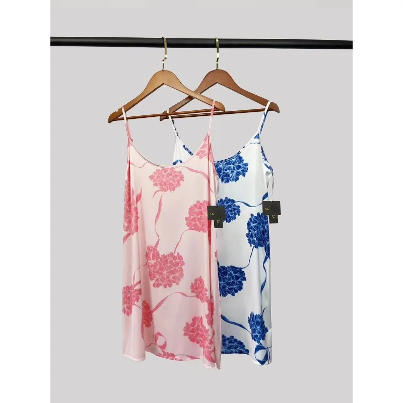 Рисунок 3 - Женская атласная пижама-Гортензия La