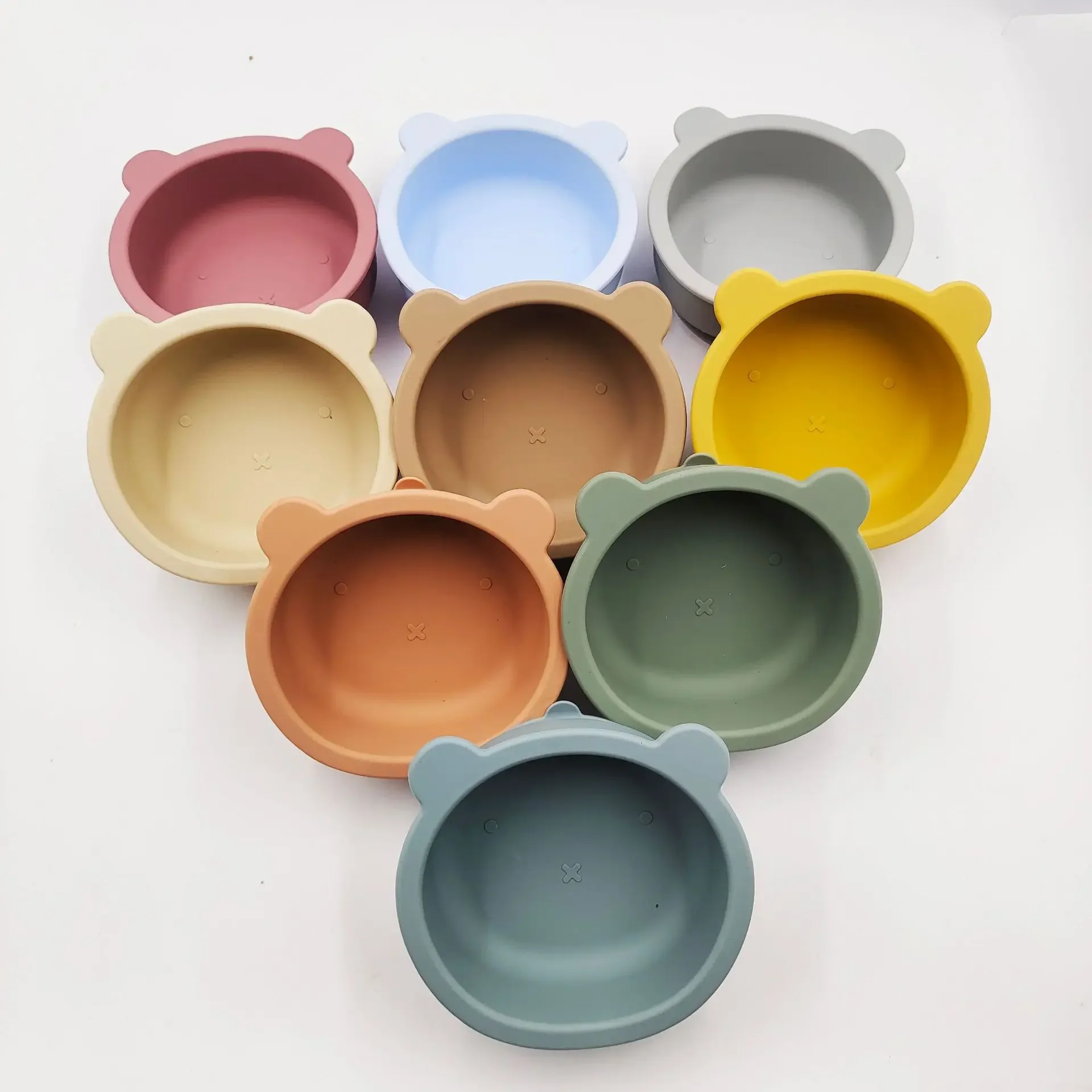 

Baby's Complementary Silicone Bear Bowl Suction Cup Anti Overturning Children's Rice Bowl Food Grade Tableware