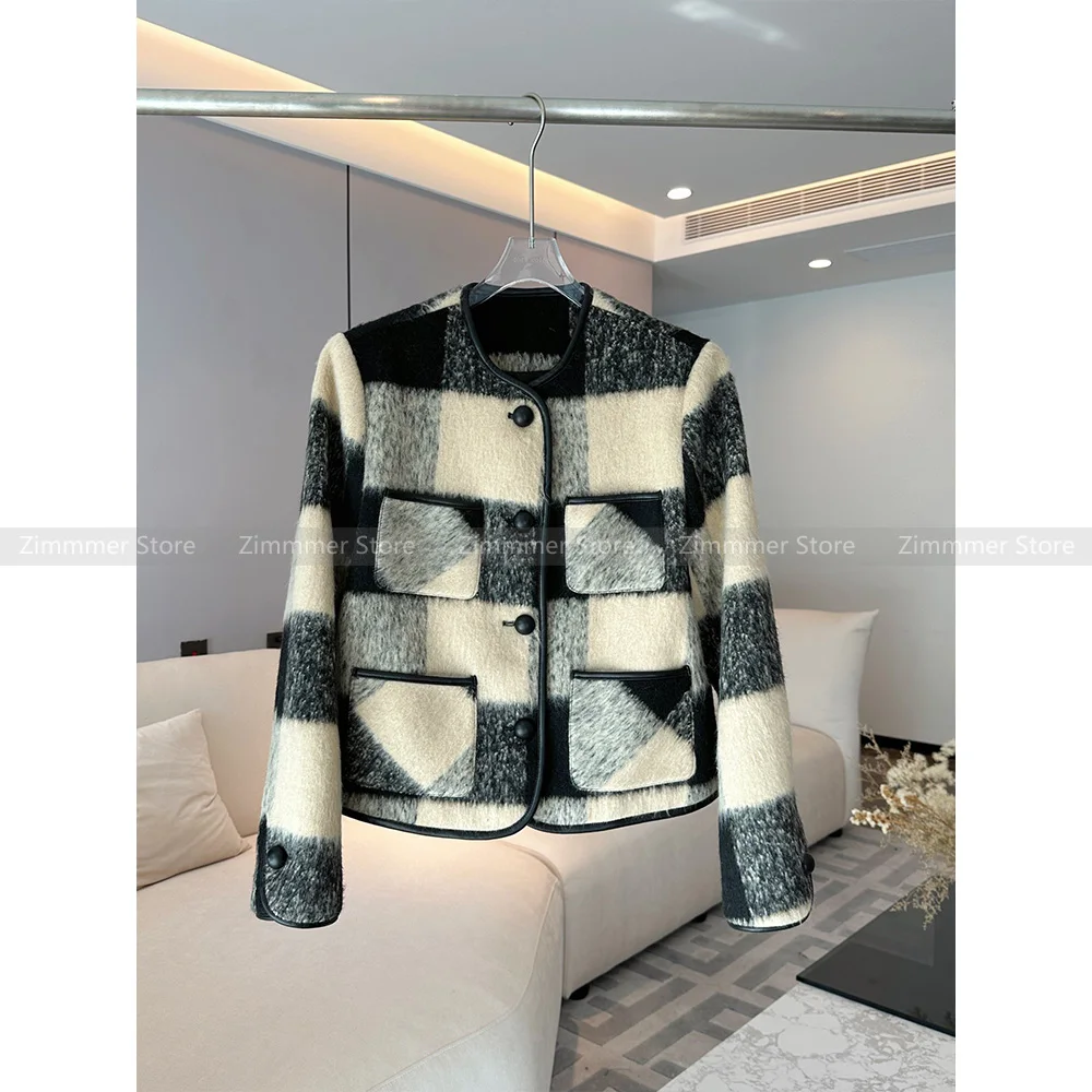 

23 Years of autumn and winter new gradient black and white check round neck leather short wool jacket women