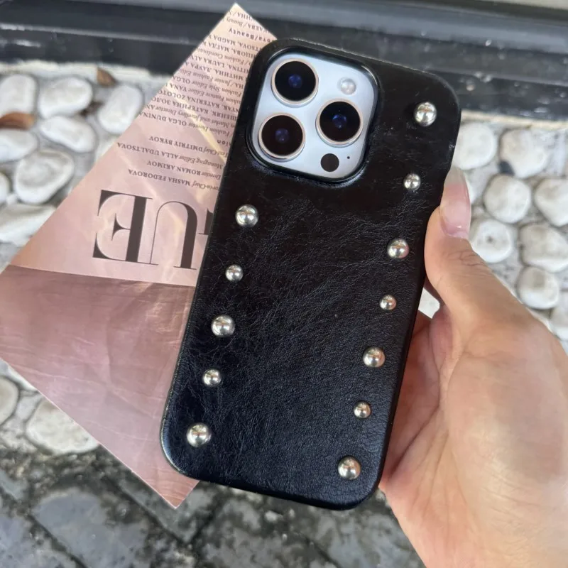 รูปสินค้า เคสหนังแท้กันกระแทก ดีไซน์สีเงิน สำหรับ iPhone 17 Pro Max