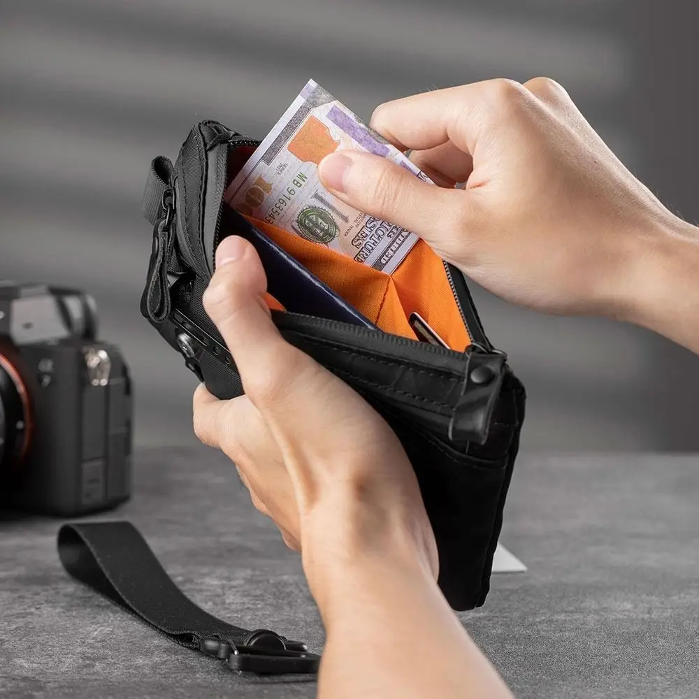Carrier Wetterfeste Herren-Funktionsbrieftasche mit externen Schlitzen, RFID-blockierendes Kreditkartenetui mit Armband, Schlüsseltasche, Reisen – Detail 3
