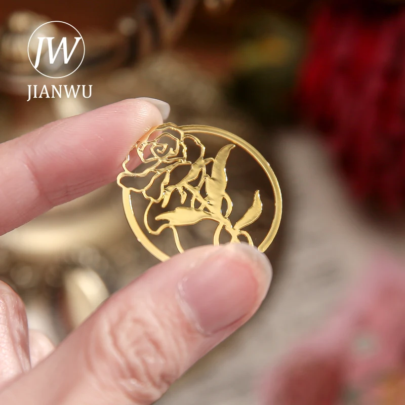 JIANWU Rose Code Series Vintage Hollow Metal Bookmark Reading Folder Creative DIY Student Supplies Stationery