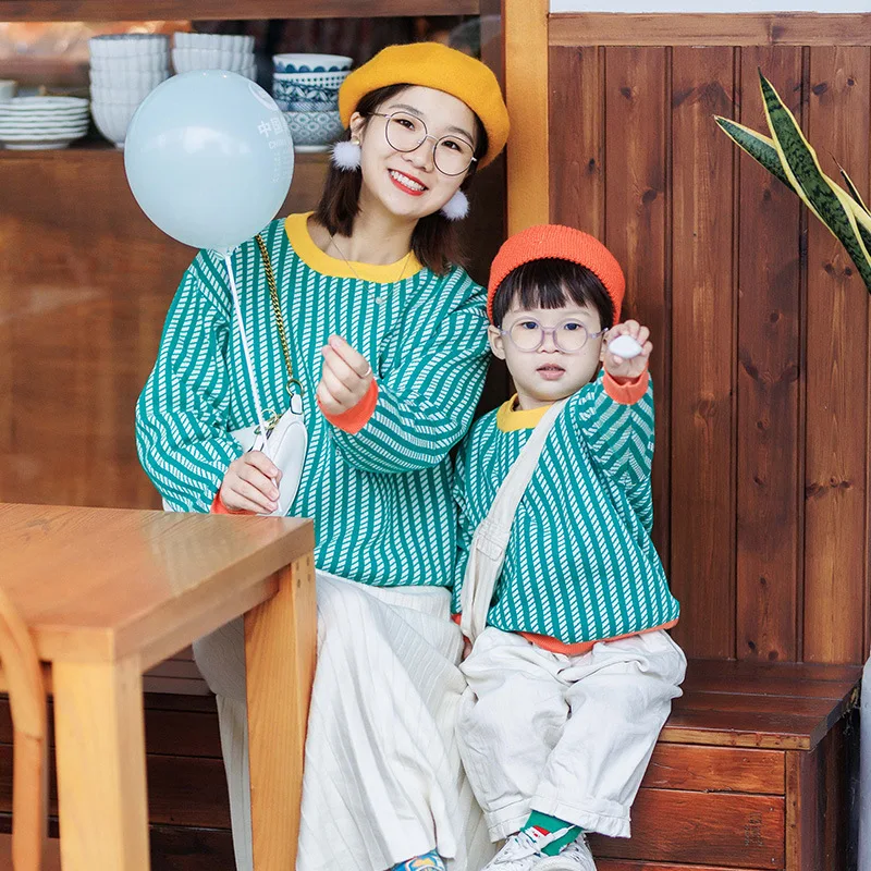 

Рождественский вязаный свитер для всей семьи, вязаный джемпер для папы, мамы и дочки, для сына, одинаковая осенне-зимняя вязаная одежда для родителей и детей, вязаная одежда