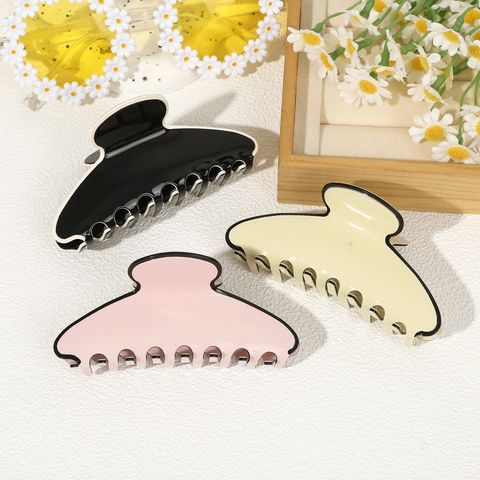1pc Korean Large Crab Hair Claw Clips Clamps Women Girls Sweet Plastic Ponytail Holder Hair Barrettes Hairpin Hair Accessories