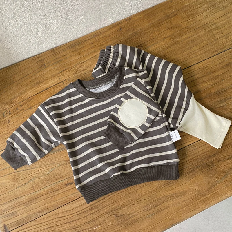 

Новинка Осень 2024, комплект одежды для новорожденных девочек и мальчиков в Корейском стиле, Хлопковая полосатая футболка с длинными рукавами + штаны, Детский костюм
