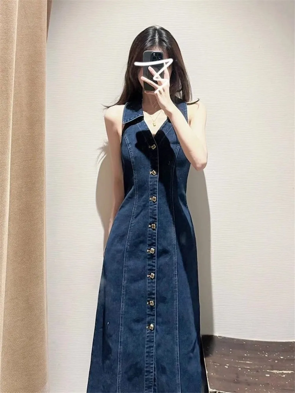 

Vintage blue denim vest dress children spring and autumn 2024 new waisted sleeveless long dress early spring Hong Kong style