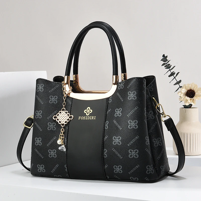 حقيبة يد كلاسيكية مطبوعة بتصميم يغطي الكتفين للنسا...