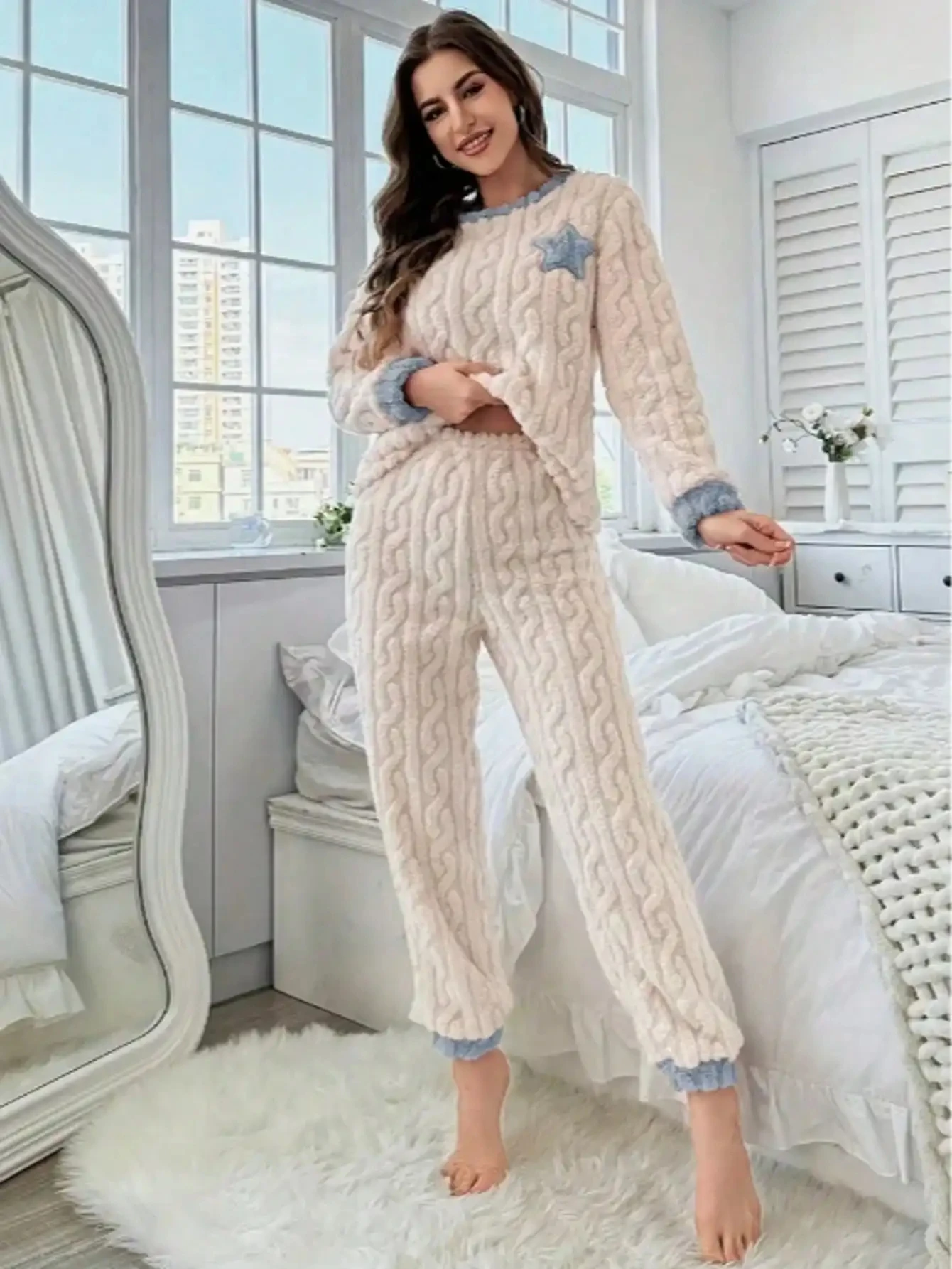 Women's Cozy Plush Cable Knit Fleece Pajama Lounge Set S4b658435ca8245a7a258427fc77bb34c1