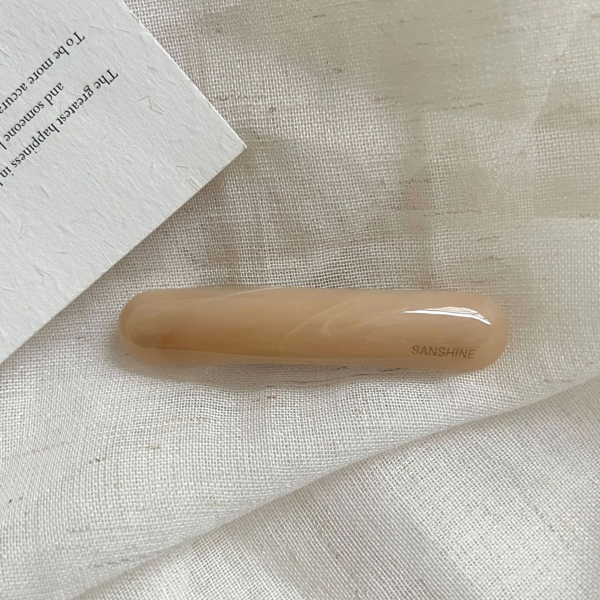 beige