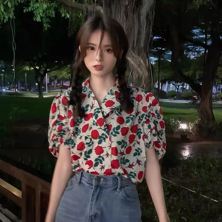 로즈 프린트 버블 소매 루즈핏 반팔 셔츠 여성 패션 여름 신상 빈티지 홍콩 스타일 탑 캐주얼 출근룩 셔츠