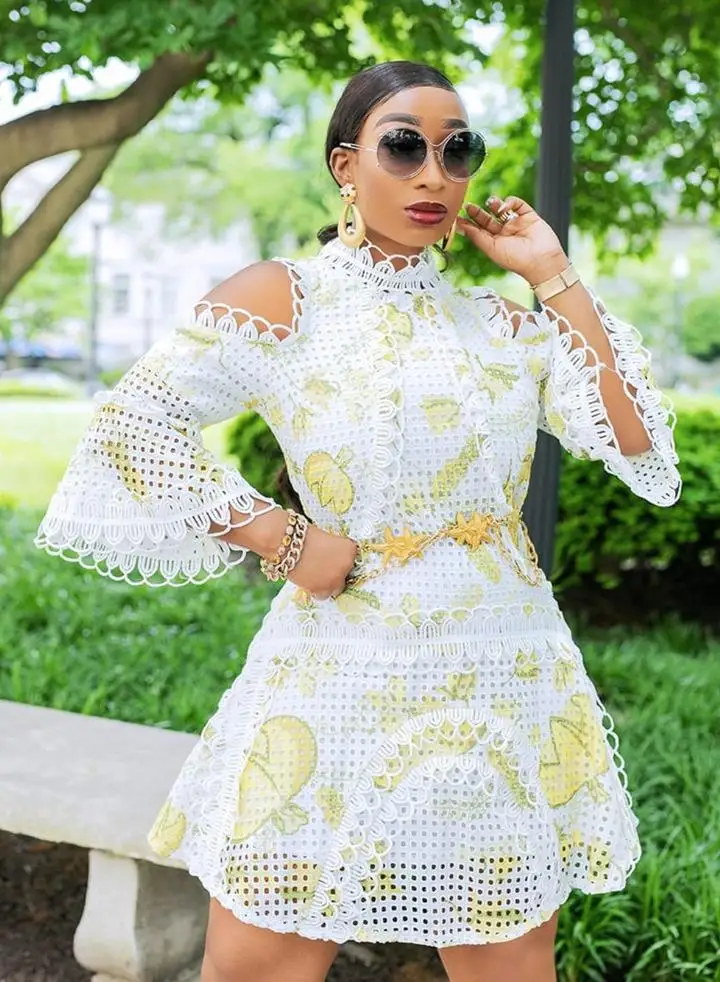 

Шикарные женские платья, белое Открытое платье с открытыми плечами и расклешенными рукавами, кружевное платье с принтом, элегантные женские вечерние платья