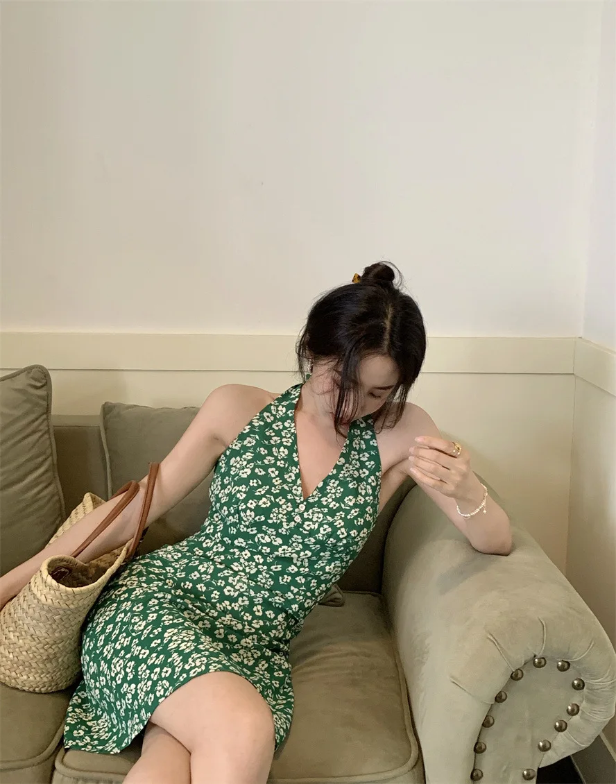 

Summer New Sexy French V-neck Hanging Neck Fragmented Flower Dress for Women