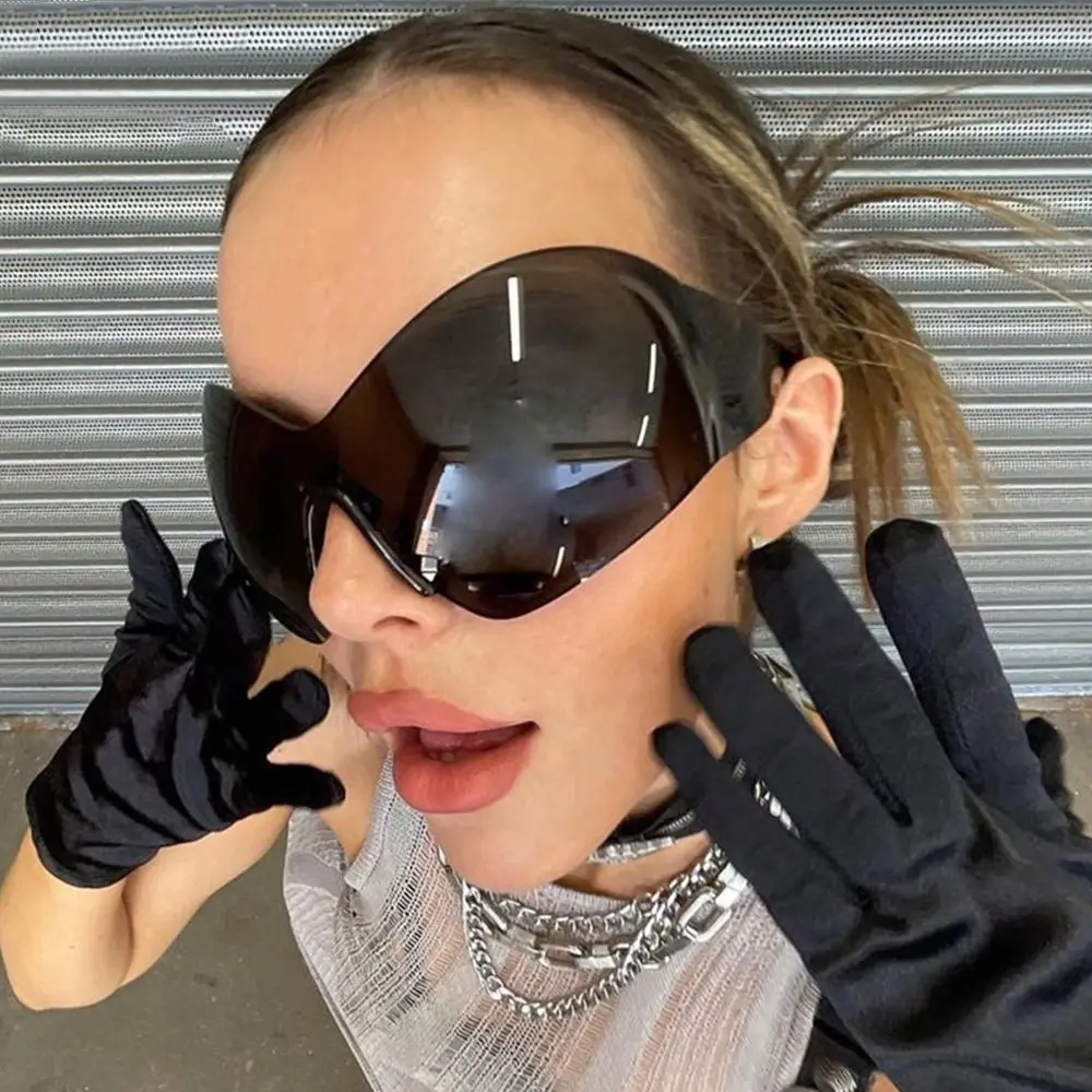 

Oversized Futuristic Sunglasses for Women Men Trendy Rimless Y2K Sunglasses Fashion Wrap Around Black Sun Glasses Shades