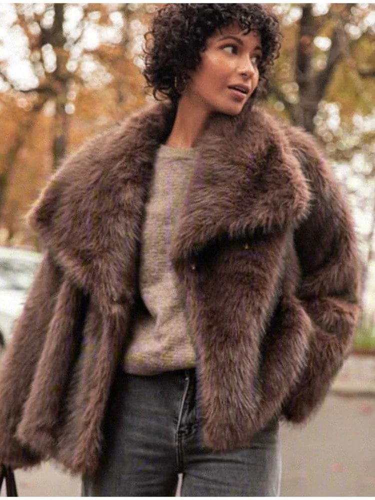 Lapel Brown Women Short Faux Fur Coat Luxurious Fluffy Long Sleeve Warm Jacket 2024 Autumn Winter Lady Solid High Street Outwear 2