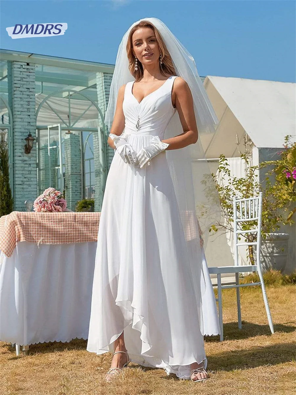 

Simple Tank Sleeve Hi-lo Wedding Dress Classic V-neck Floor-length Bridal Gown Beach Vestidos De Novia