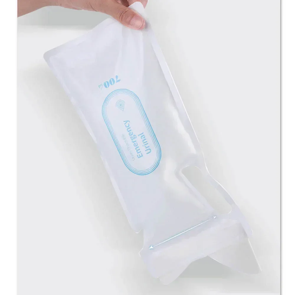 Disposable Urine Bag 4PCS 700ml Car Emergency Portable Vomit Bags Mini Mobile Toilets Unisex Urinal Toilet Bag