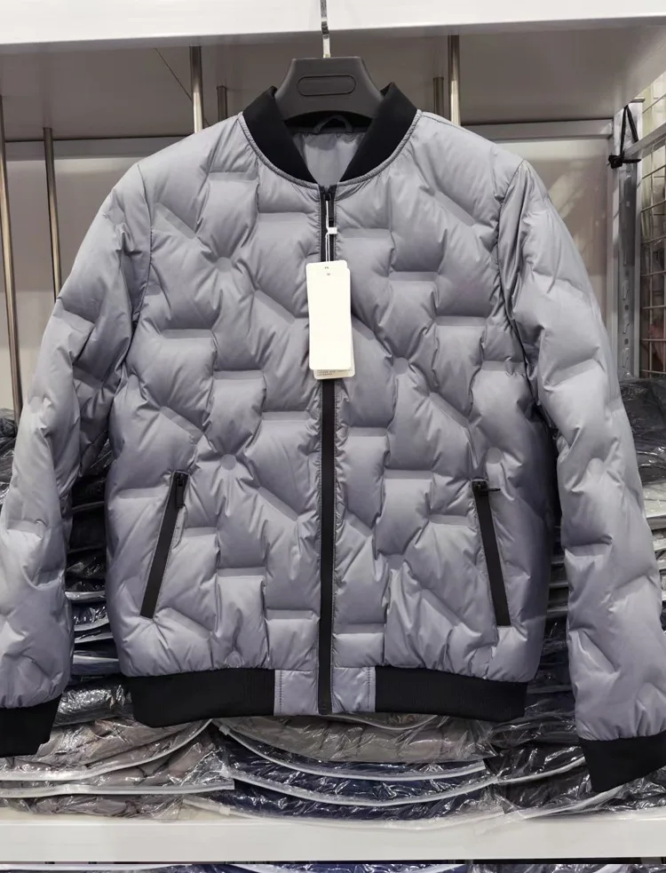 

Man Spring Jacket 90% Duck Down Ultra Light Baseball Collar Soft Fabric Seamless Outerwear Coat