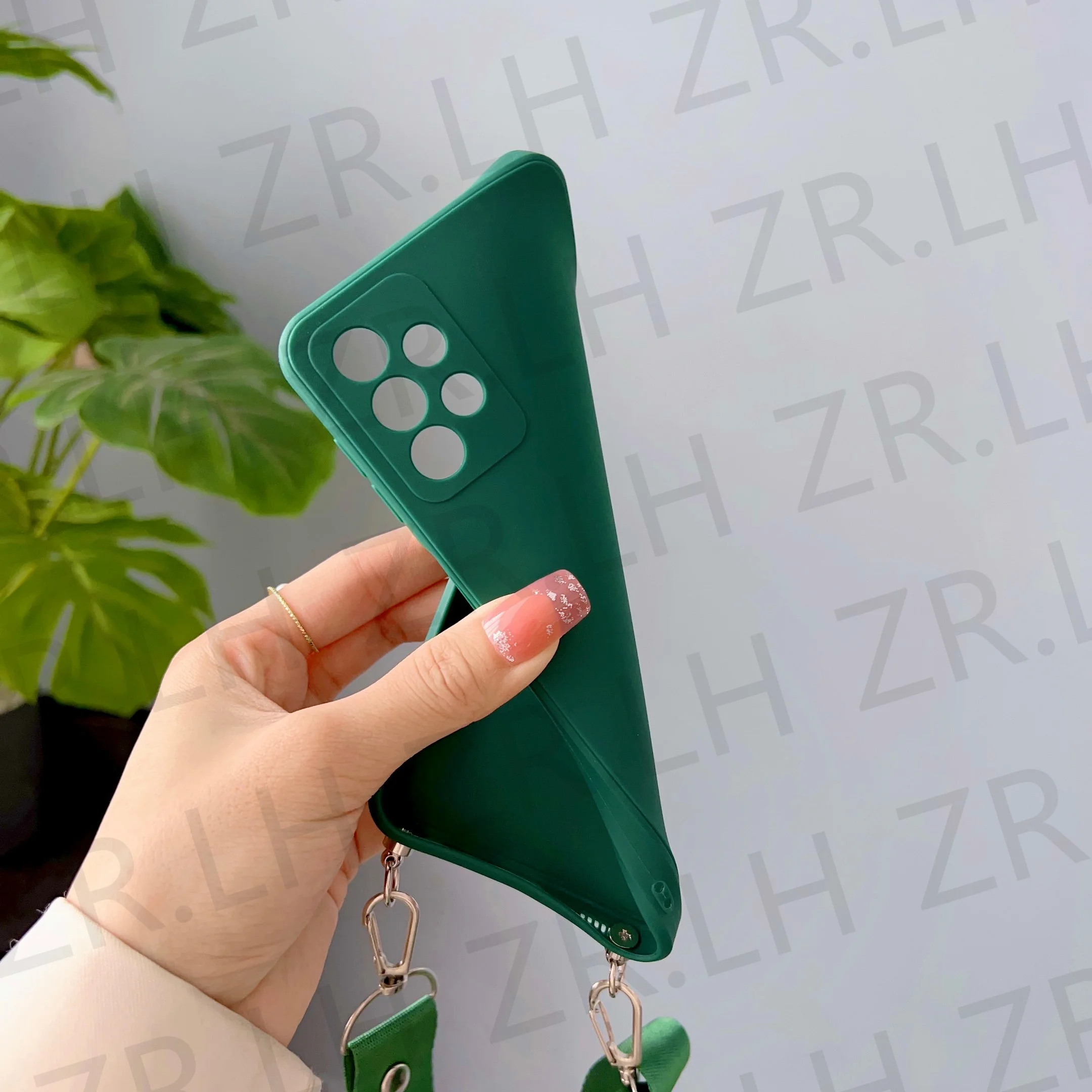 Versatile Liquid Silicone Lanyard Phone Case with Rope Cover