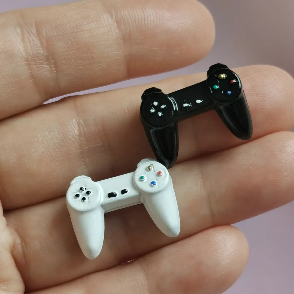 Black Dollhouse Model Gamepad – 1:12 Scale Miniature Wireless Controller For Dollhouse Decor & Scenes