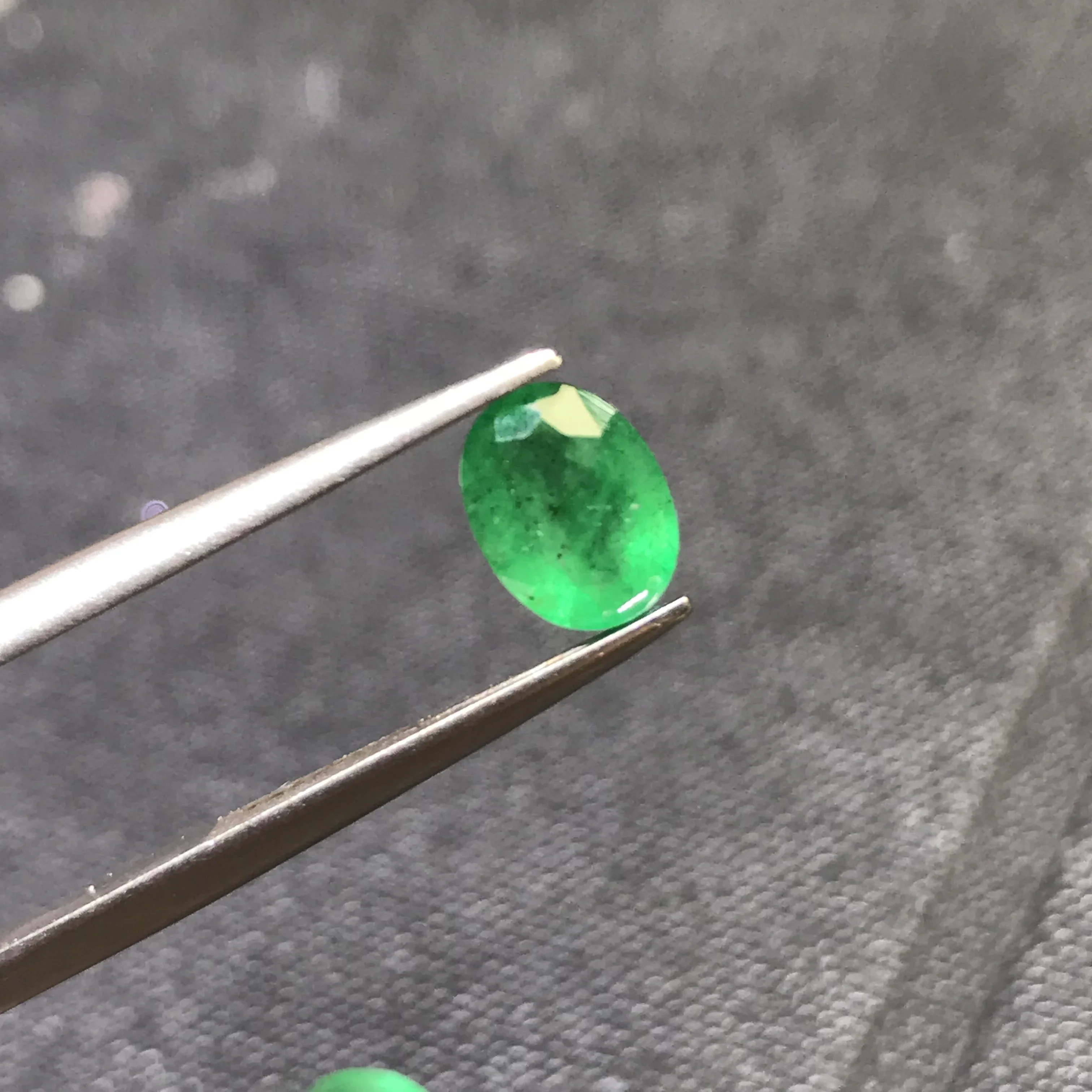 Real 6mm * 8mm Oval Cut Emerald Loose Gemstone for Wedding Ring Natural Emerald Loose Stone