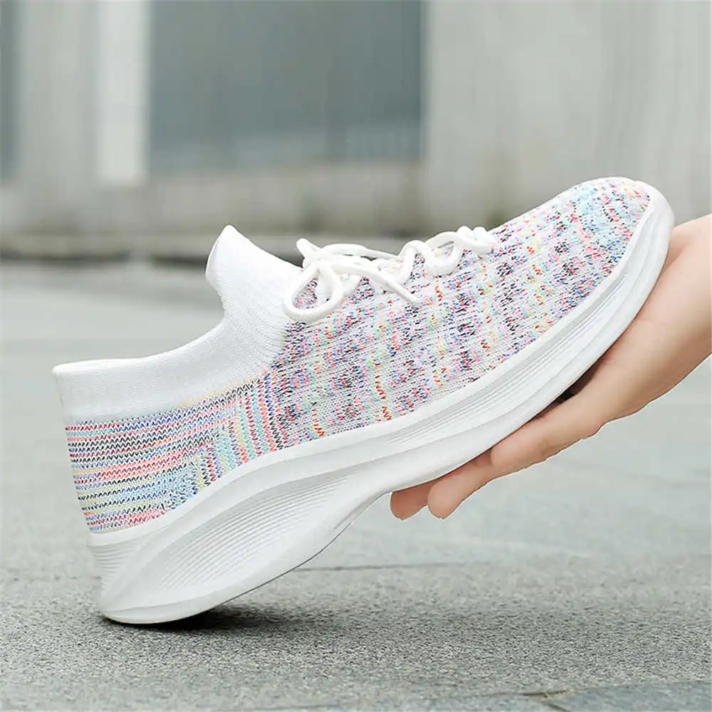 Ventilazione Mash Man Sneakers 2023 Walking Mens Shoes Fashion Tennis Basket Sport Denti Flatas School Casual Famous Ydx2