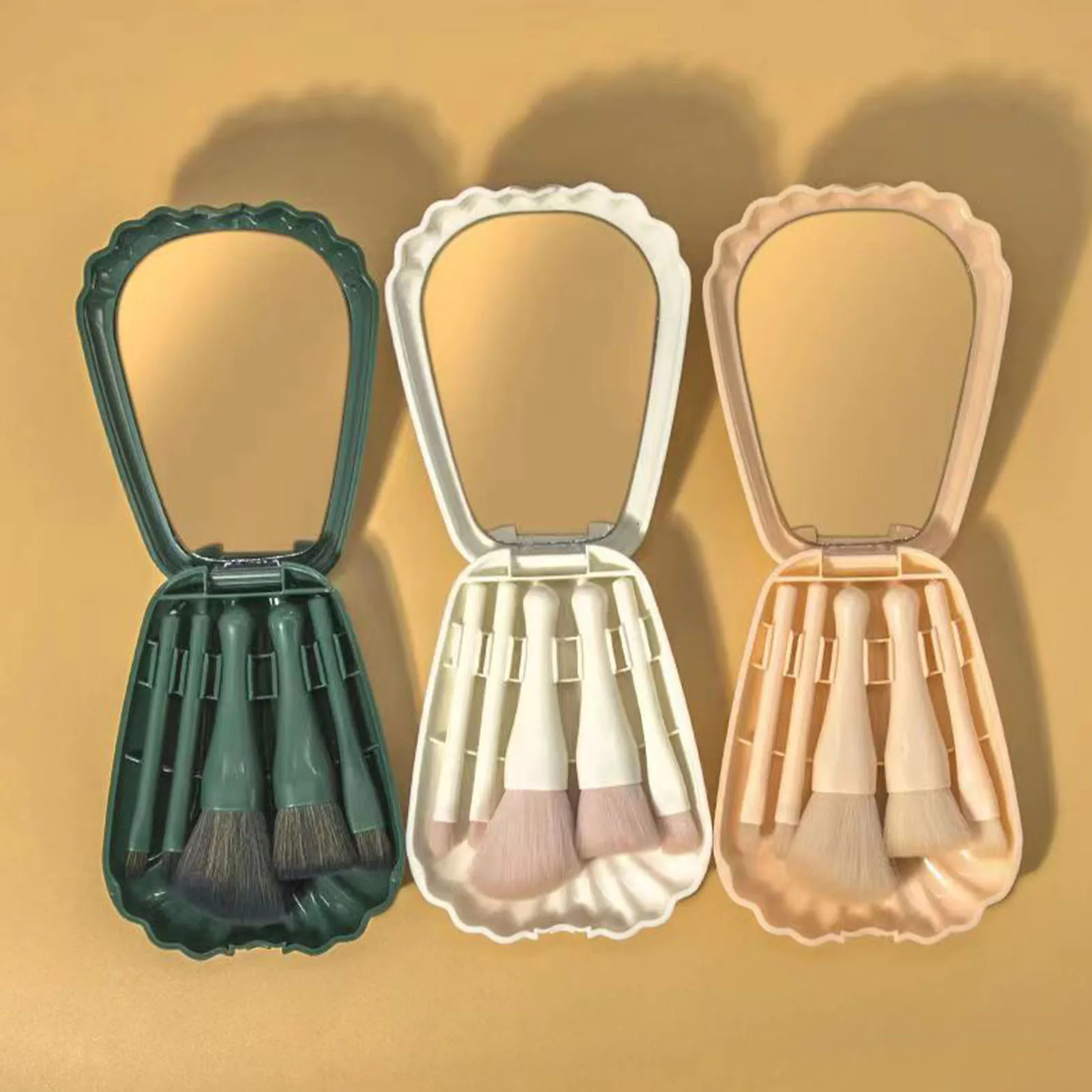 Shell Portable Travel Makeup Brush Set 5 Sizes Brush Mini Complete Function Cosmetic Brushes With Mirror Set Women Make Up Tool