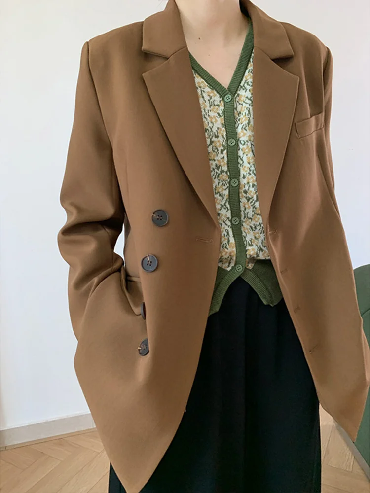 [LANMREM] Irregular Button Blazers For Women Solid Long Sleeve Office Lady Jackets Female Fashion Tops 2024 Spring New 26D4530