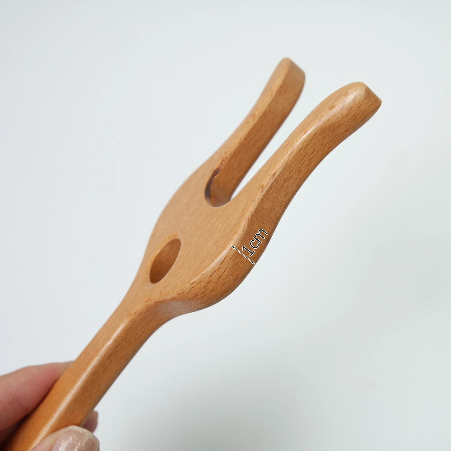 Description Picture 5 of itemLarge 19cm Wooden Fork Knitting Fork Handmade Wool Knitting Flower Fork