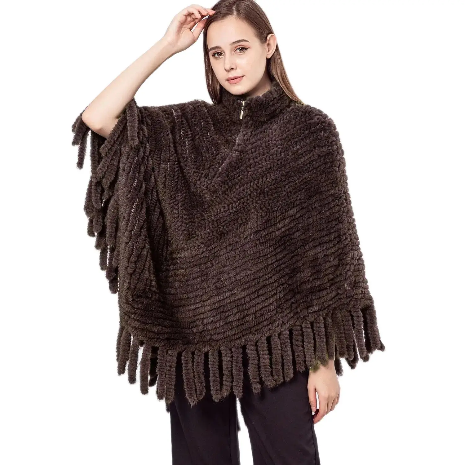 

Knitted Mink Fur Poncho With Tassel And Zipper Pullover 210718 Luxury 2023 Winter Women Dress Top Shawl Crop Jacket Black Cape