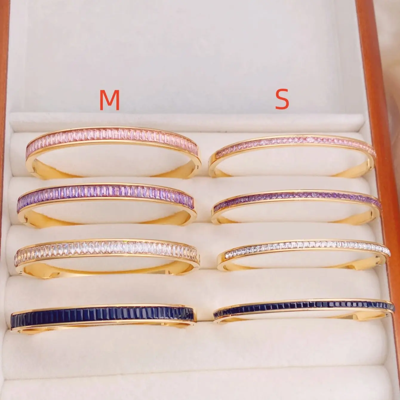 

Luxury color zircon stainless steel ladies fashion bracelet purple pink white black can choose girlfriends gift