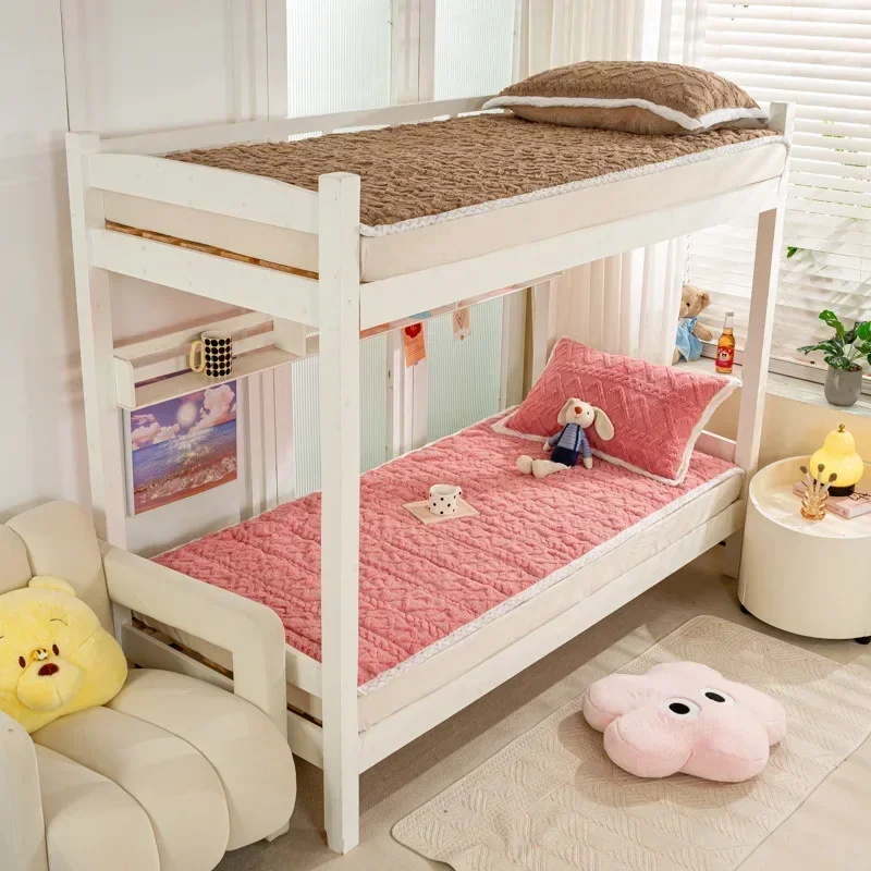 Slide image c6337c7ef6c341c5a7477422f8a57445